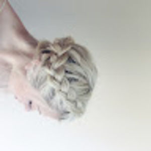 Meet your Posher, Lin